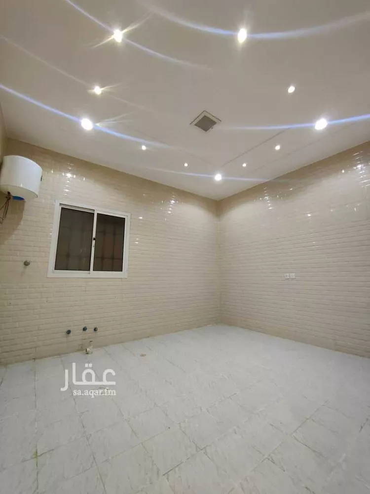 فيلا للبيع في شارع احمد بن سعد الاصبهاني ، حي الرمال ، الرياض ، منطقة الرياض صورة 3