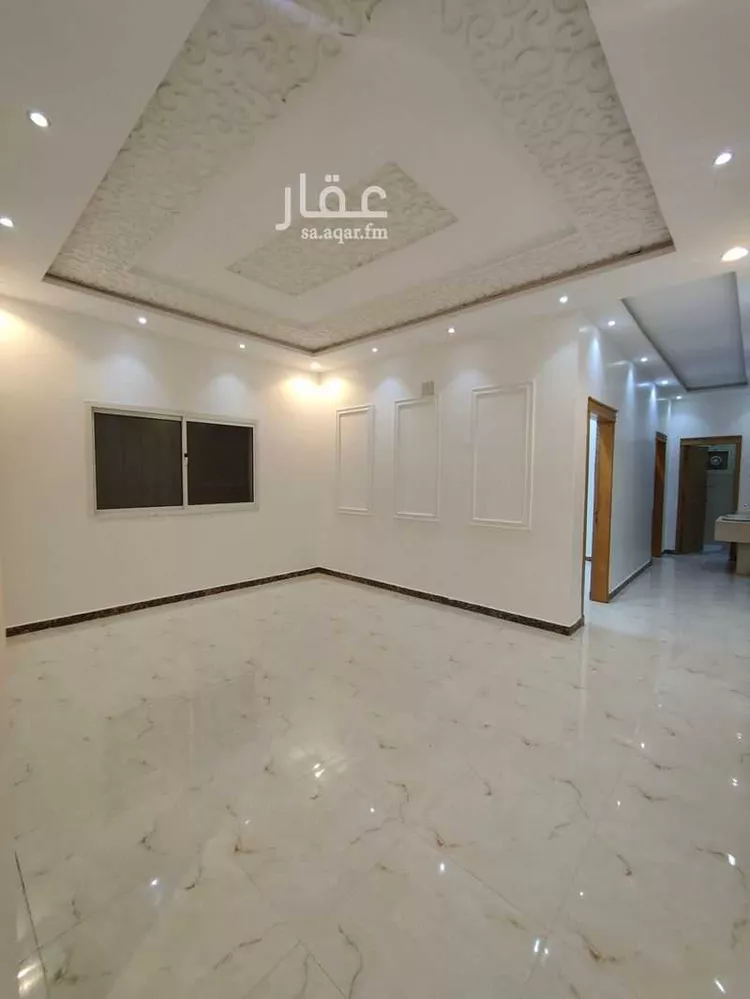 فيلا للبيع في شارع احمد بن سعد الاصبهاني ، حي الرمال ، الرياض ، منطقة الرياض صورة 2