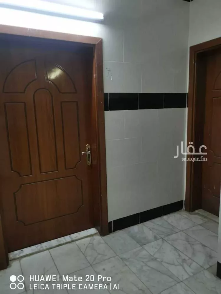 شقة للبيع في شارع ابن محمود العماد, حي الحلقة الغربية, مدينة امارة منطقة مكة المكرمة - الطائف, منطقة مكة المكرمة صورة 2
