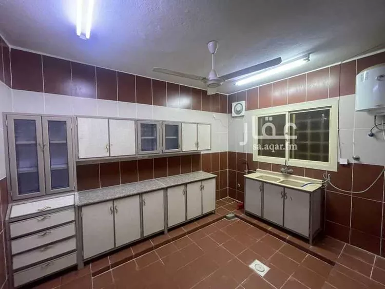 شقة للإيجار في شارع ابو ذر الهروي ، حي الاملاح ، نجران ، منطقة نجران