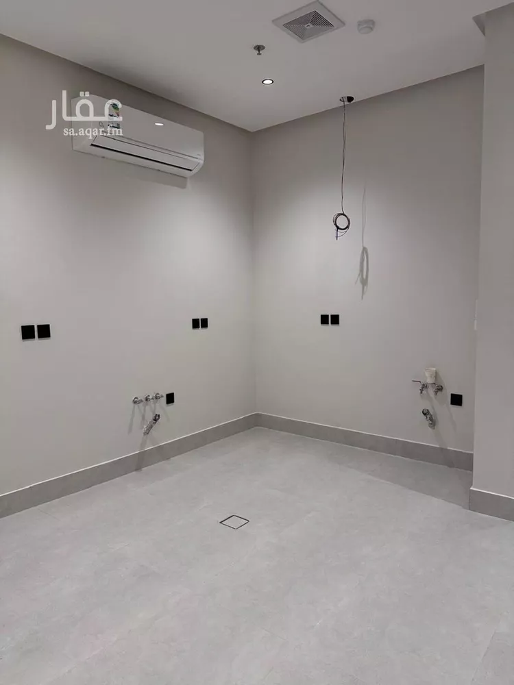شقة للبيع في شارع الأمير يزيد بن عبدالله بن عبدالرحمن, حي الملقا, مدينة الرياض, منطقة الرياض 10