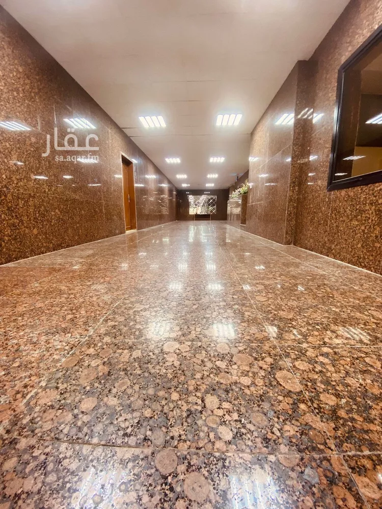 عمارة للبيع في شارع العباس بن عبدالمطلب, حي الشرفية, مدينة جدة, منطقة مكة المكرمة صورة 5