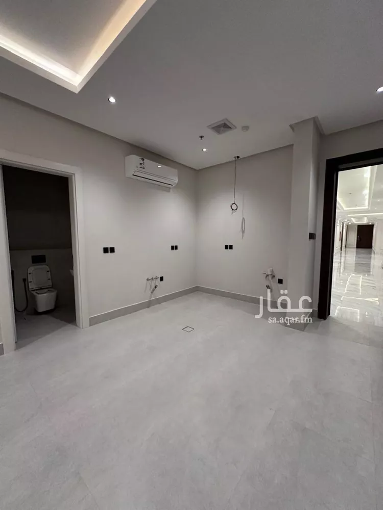 Apartment for Rent in Riyadh Al Malqa 9