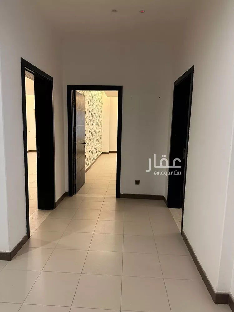 فيلا للإيجار في شارع عبدالرحمن الداخل, حي الراكة الجنوبية, مدينة الخبر, المنطقة الشرقية صورة 3