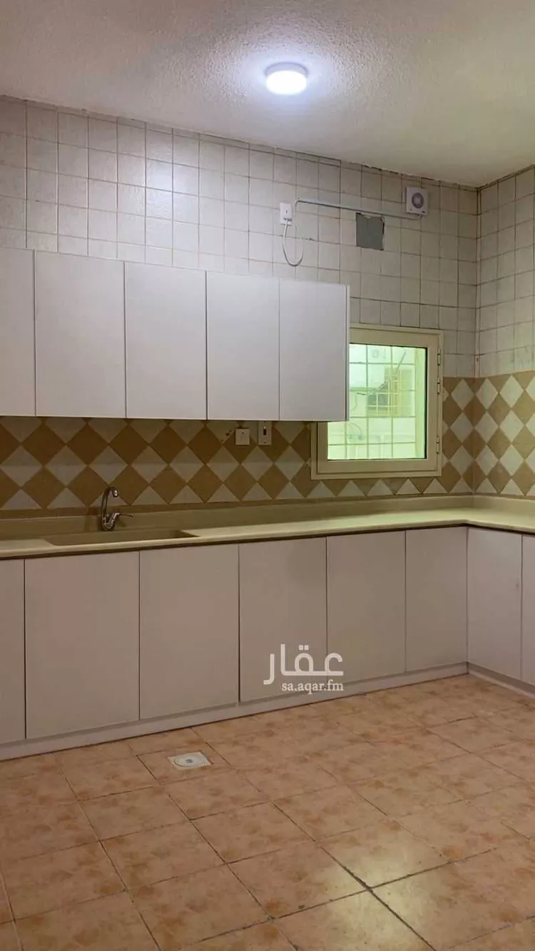 عمارة للإيجار في شارع اياس المزني, حي الراكة الشمالية, مدينة الدمام, المنطقة الشرقية صورة 5