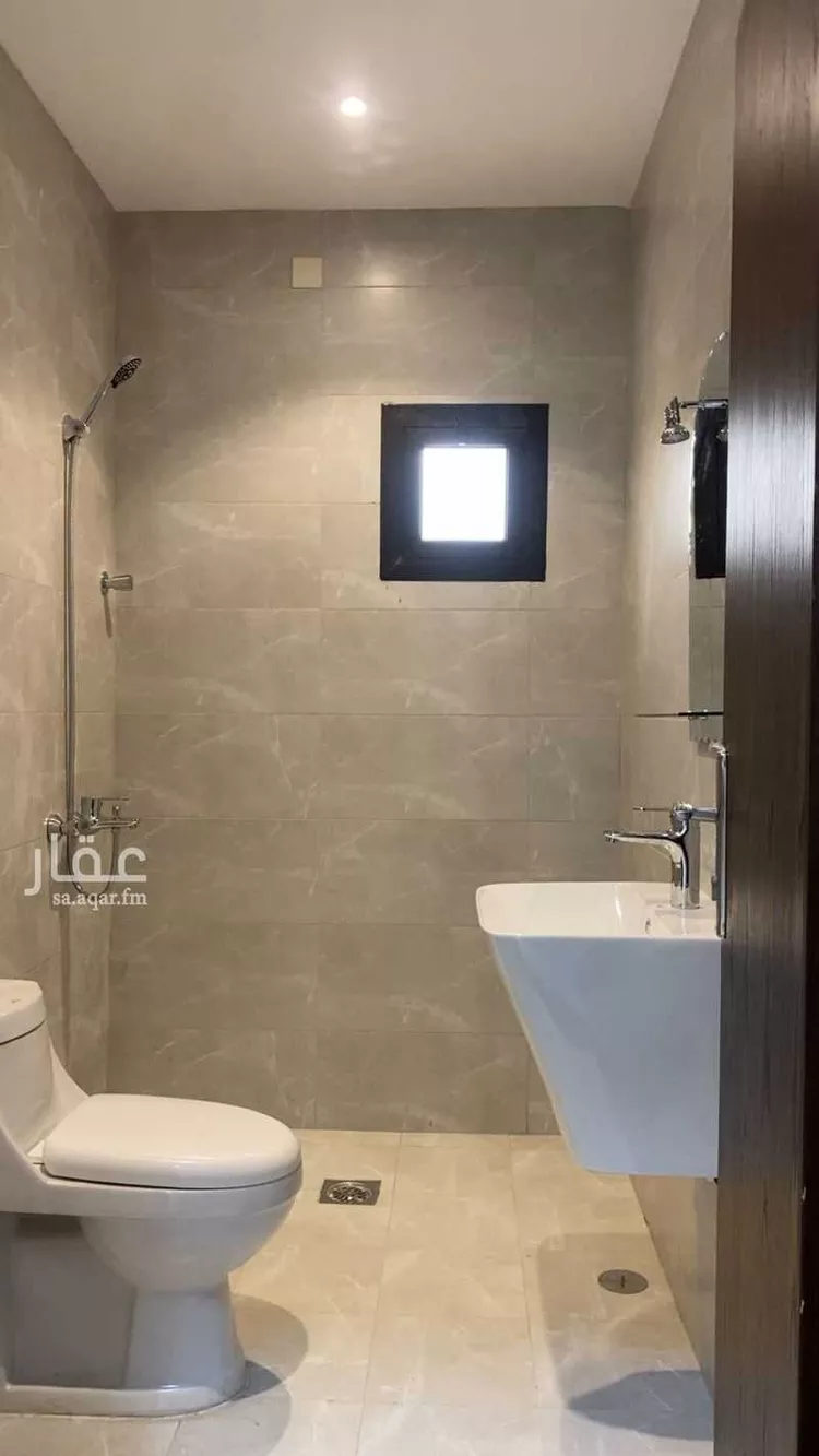 عمارة للبيع في شارع الامير بدر, حي الخبرالشمالية, مدينة الخبر, المنطقة الشرقية صورة 5