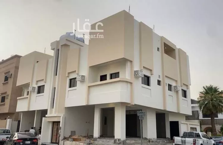 عمارة للبيع في شارع الامير بدر, حي الخبرالشمالية, مدينة الخبر, المنطقة الشرقية صورة 2
