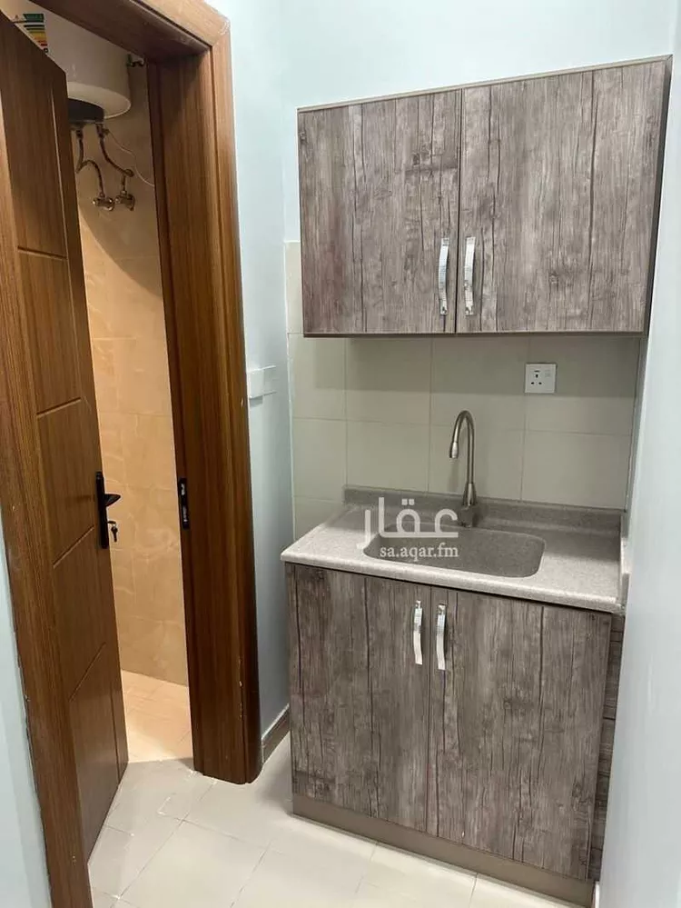 عمارة للإيجار في شارع الحادي والعشرون, حي الثقبة, مدينة الخبر, المنطقة الشرقية صورة 4