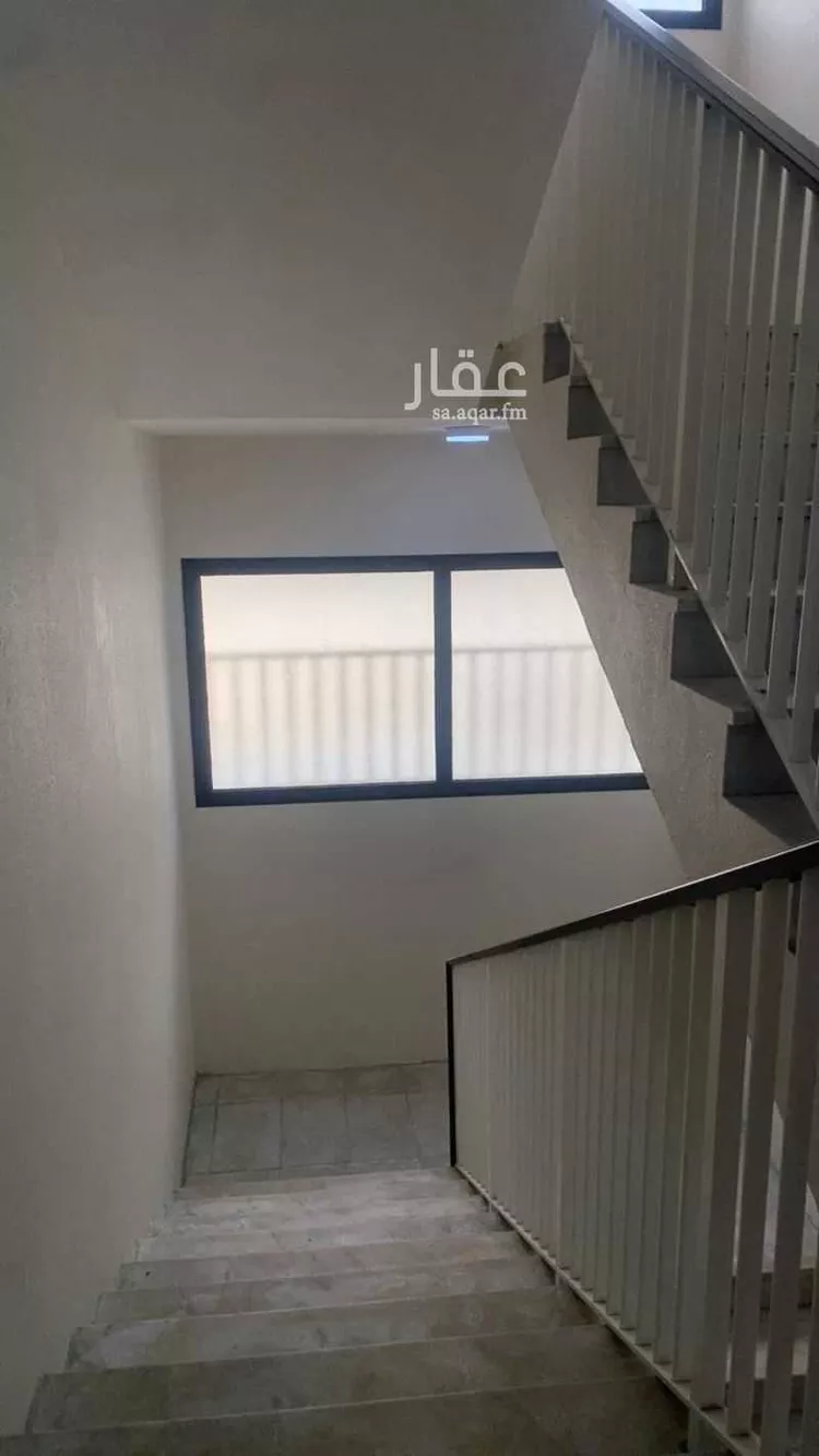 عمارة للإيجار في شارع الاول, حي الثقبة, مدينة الخبر, المنطقة الشرقية صورة 3