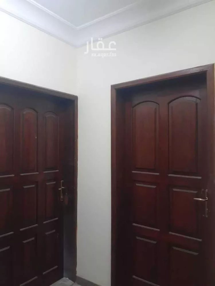 عمارة للبيع في شارع نجران, حي الثقبة, مدينة الخبر, المنطقة الشرقية صورة 2