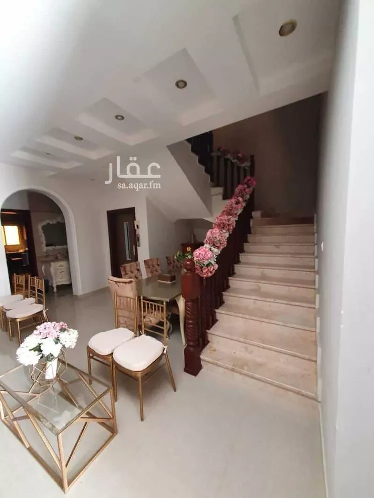 فيلا للبيع في شارع عبد المجيد بن صاعد, حي أبحر الشمالية, مدينة جدة, منطقة مكة المكرمة صورة 3
