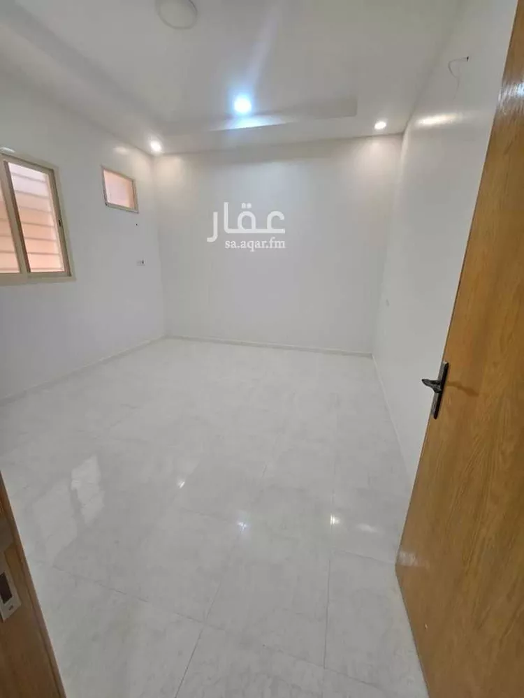 شقة للإيجار في شارع ابي نصر الصواف, حي الراقي, مدينة خميس مشيط, منطقة عسير