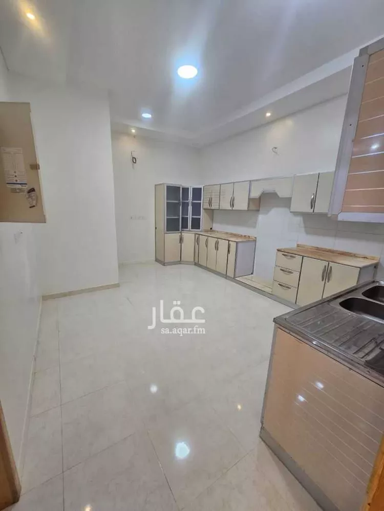 شقة للإيجار في شارع ابي نصر الصواف, حي الراقي, مدينة خميس مشيط, منطقة عسير صورة 4