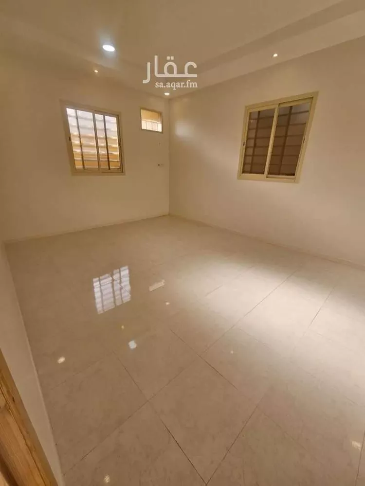 شقة للإيجار في شارع ابي نصر الصواف, حي الراقي, مدينة خميس مشيط, منطقة عسير صورة 2