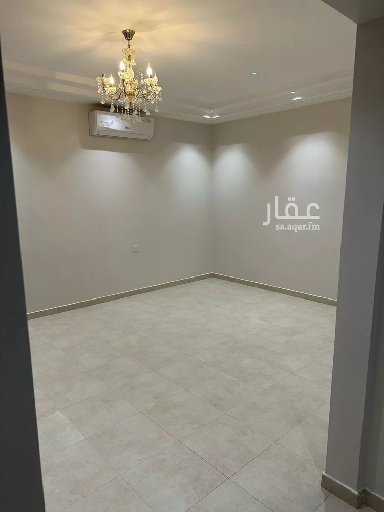 فيلا للإيجار في شارع الكوفة, حي الياسمين, مدينة الرياض, منطقة الرياض صورة 3