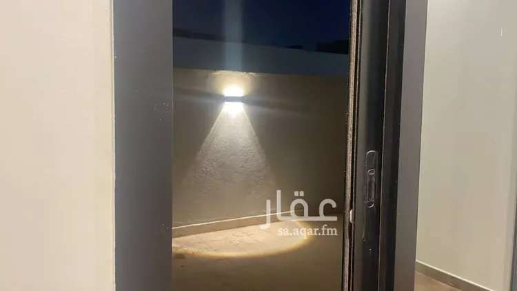 شقة للإيجار في شارع الأمير فيصل بن سعد بن سعود, حي الملك فيصل, مدينة الرياض, منطقة الرياض صورة 3