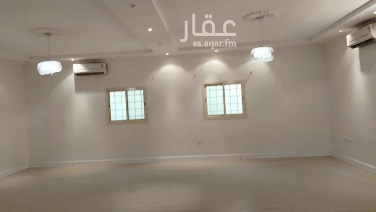 فيلا للإيجار في شارع سعيد بن محمد, حي الغدير, مدينة الرياض, منطقة الرياض صورة 4