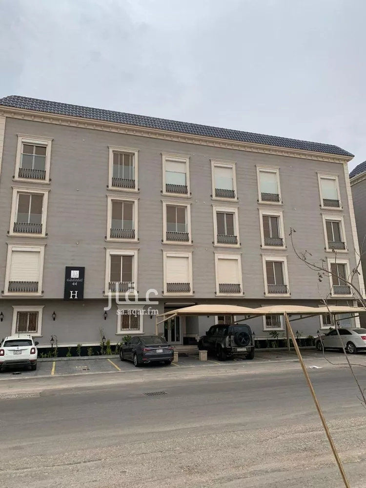 شقة للبيع في شارع عبدالطيف ابن عبدالملك, حي الملقا, مدينة الرياض, منطقة الرياض