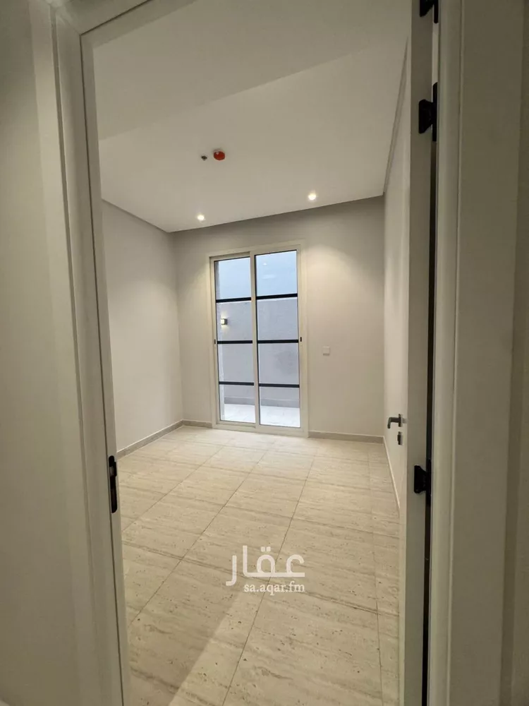 شقة للإيجار في شارع علقمة بن وائل, حي النرجس, مدينة الرياض, منطقة الرياض صورة 2