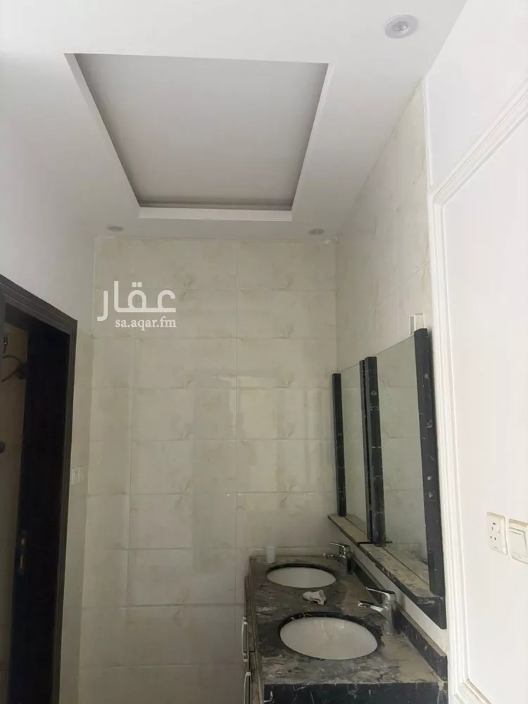 فيلا للإيجار في شارع محمد الشارعي, حي النرجس, مدينة الرياض, منطقة الرياض صورة 3