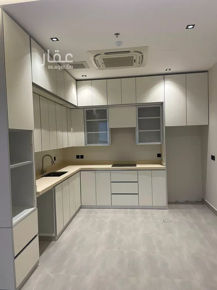 شقة للإيجار في شارع جعفر بن هاشم, حي العارض, مدينة الرياض, منطقة الرياض صورة 2