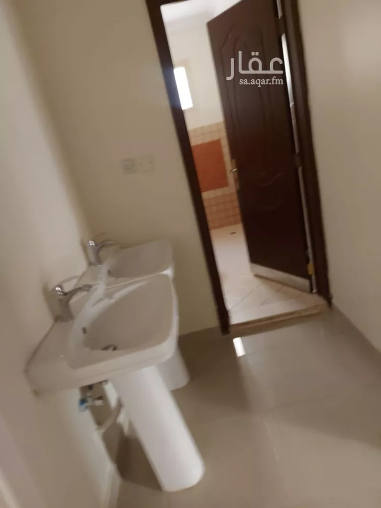 Floor for Rent in Riyadh Al Wadi صورة 3
