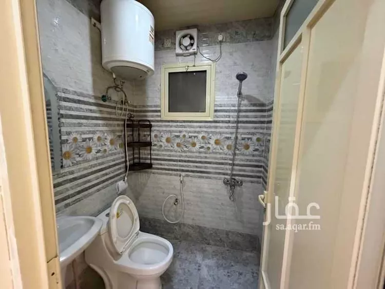 شقة للإيجار في شارع عمار ابن ياسر, حي العزيزية, مدينة الدمام, المنطقة الشرقية صورة 2