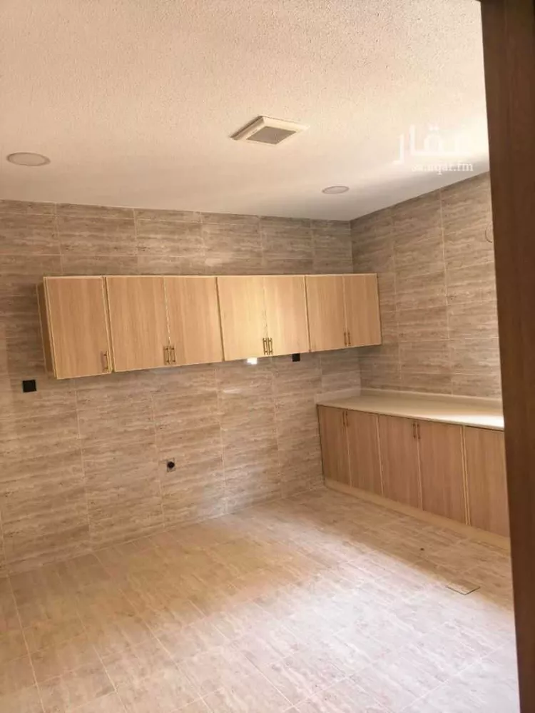 عمارة للإيجار في شارع 23, حي الدانة, مدينة الجبيل, المنطقة الشرقية 8