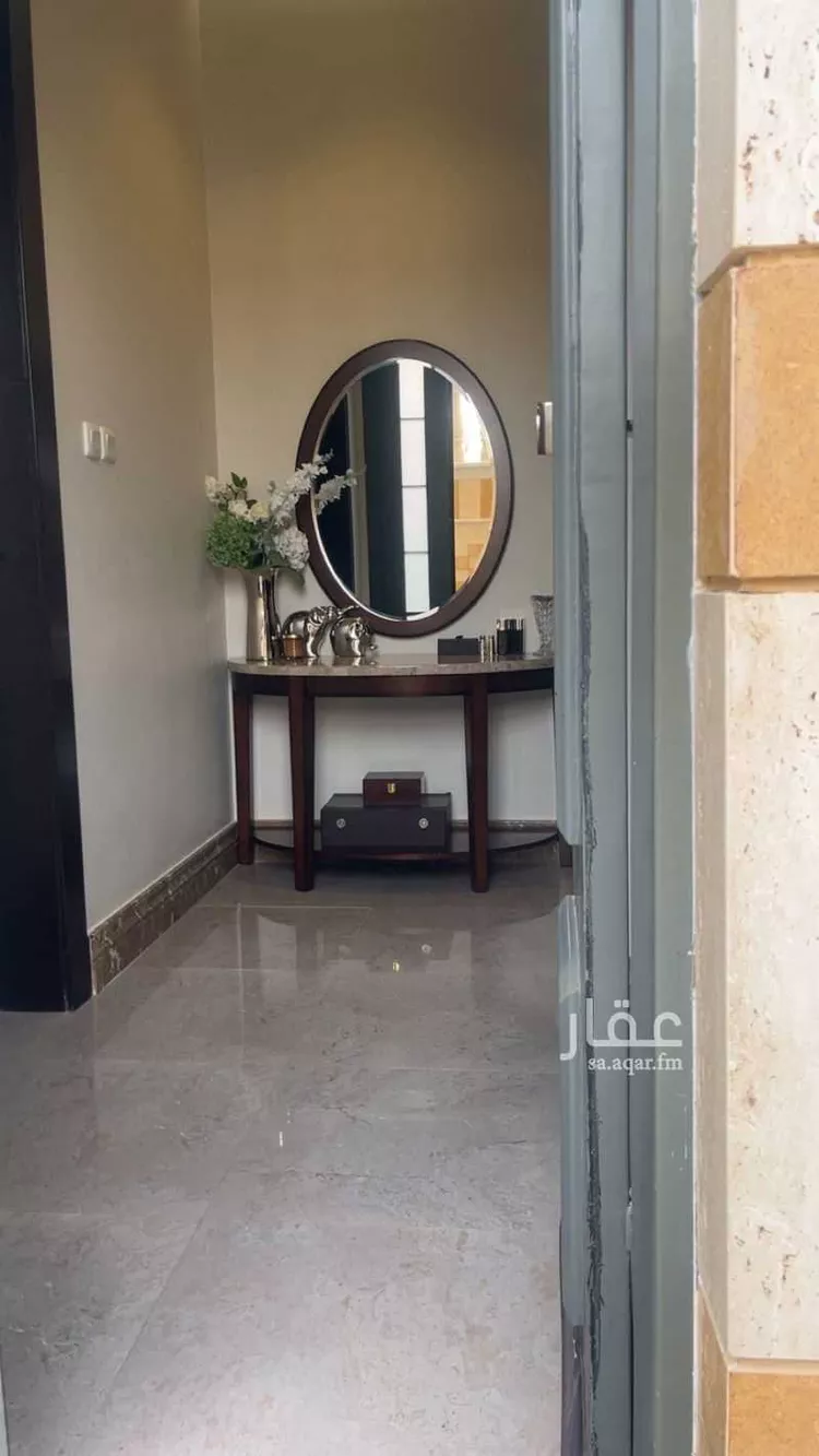 Floor for Rent in Riyadh Al Mahdiyah صورة 2