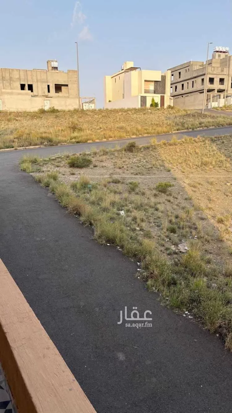 أرض للإيجار في حي القريقر ، أبها ، منطقة عسير