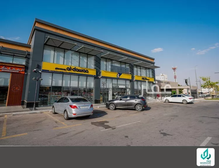 محل للإيجار في شارع ديراب, حي ديراب, مدينة الرياض, منطقة الرياض 8