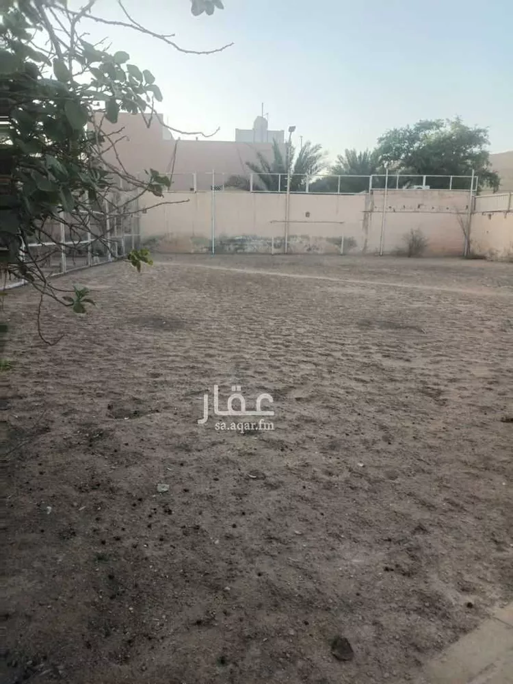 استراحة للبيع في شارع سدوس 1051, حي حزوى, مدينة حزوى, منطقة الرياض 8