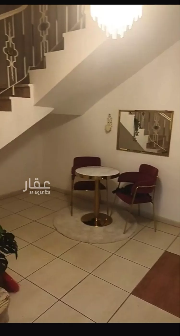 فيلا للبيع في شارع محمد الزيادي, حي بنى بياضة, مدينة المدينه المنوره, منطقة المدينة المنورة صورة 3