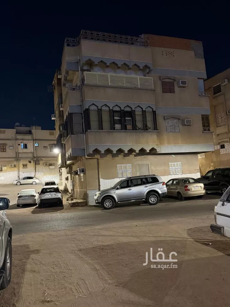 عمارة للبيع في شارع علي ابن الحسن ابن اسماعيل, حي العنابس, مدينة المدينه المنوره, منطقة المدينة المنورة صورة 2