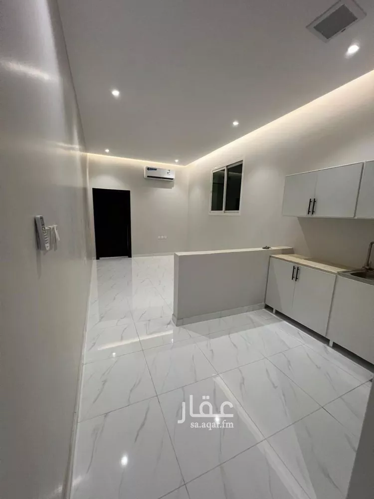 عمارة للإيجار في شارع طريق المدينة المنورة, حي العوالي, مدينة الرياض, منطقة الرياض