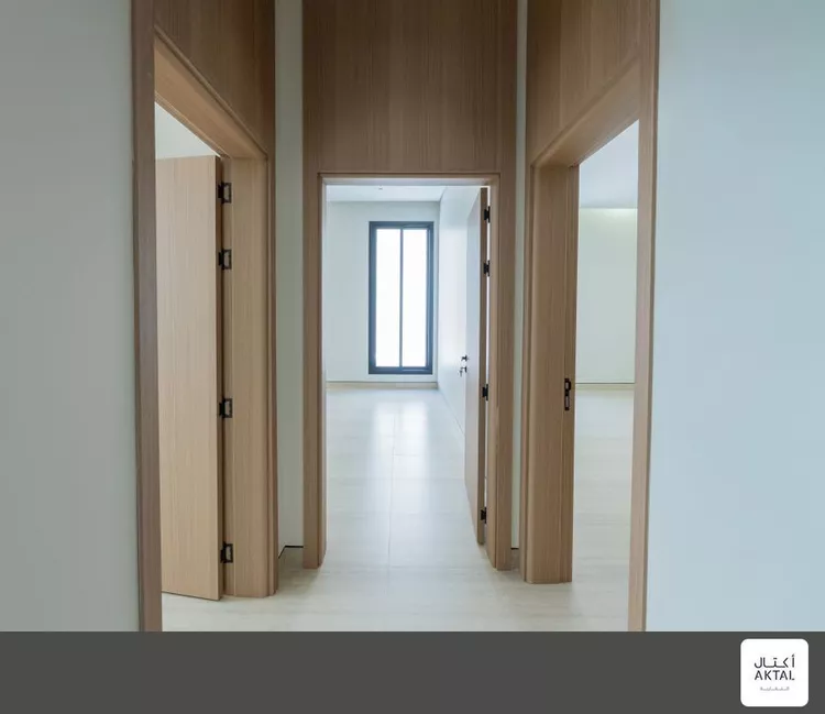 Floor for Sale in Riyadh Al Arid 8