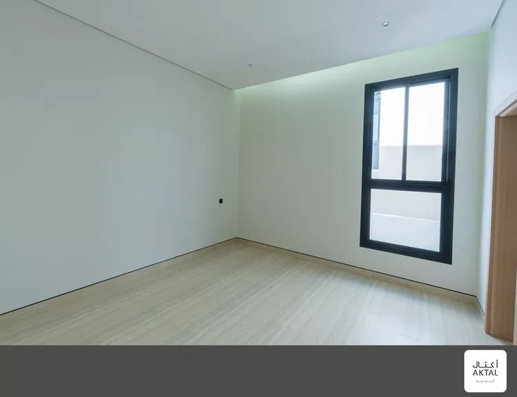 Floor for Sale in Riyadh Al Arid 14