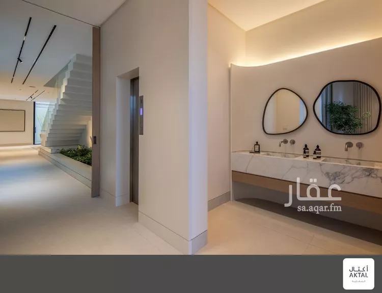 فيلا للبيع في شارع محمد بن القوبع, حي الرفيعة, مدينة الرياض, منطقة الرياض صورة 5