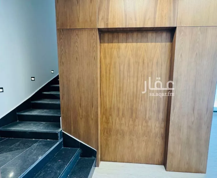 فيلا للبيع في شارع قيصر الكاتب, حي العارض, مدينة الرياض, منطقة الرياض صورة 5