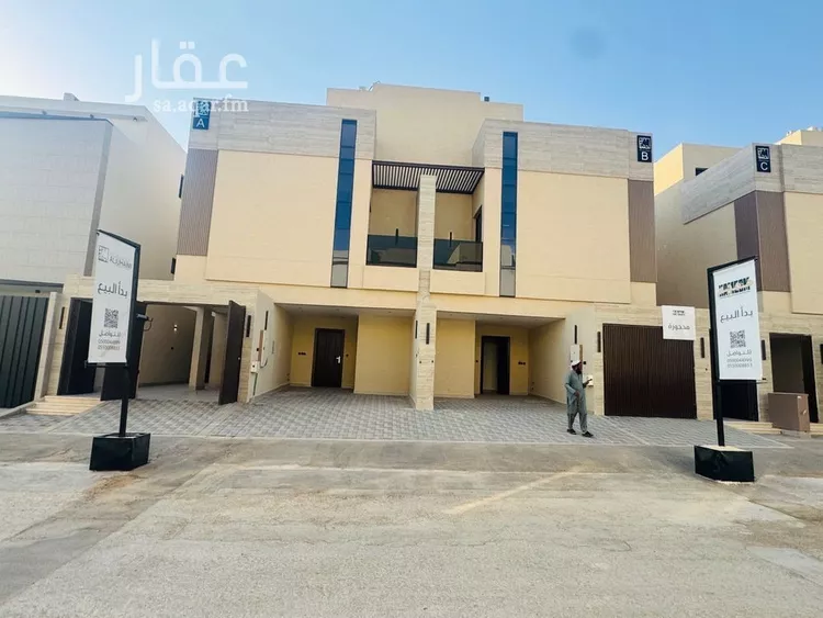 فيلا للبيع في شارع عبدالله الدقاق, حي العارض, مدينة الرياض, منطقة الرياض 9