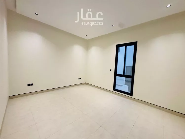 فيلا للبيع في شارع الحسن بن سفيان, حي العارض, مدينة الرياض, منطقة الرياض صورة 3