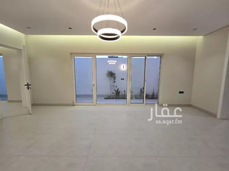 Villa for Sale in Riyadh Al Arid 18