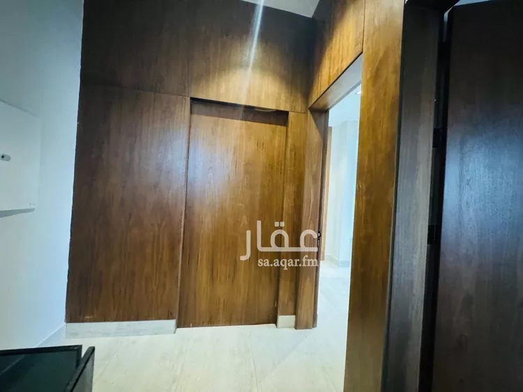 فيلا للبيع في شارع عبدالله الدقاق, حي العارض, مدينة الرياض, منطقة الرياض صورة 5