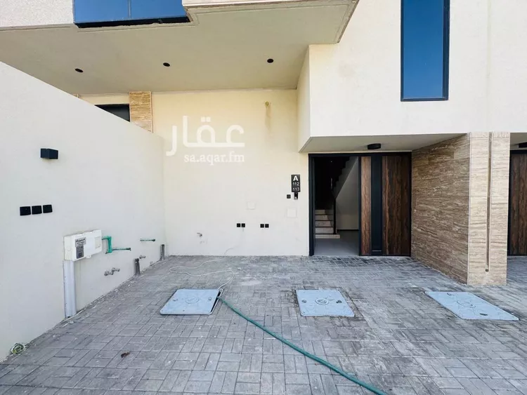 دور للبيع في شارع علي بن موفق, حي العارض, مدينة الرياض, منطقة الرياض صورة 2