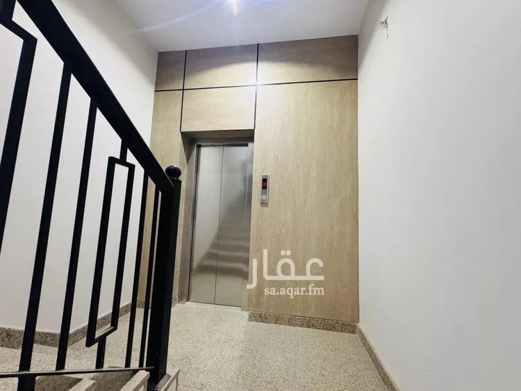 دور للبيع في شارع محمد الميدومي, حي العارض, مدينة الرياض, منطقة الرياض 15