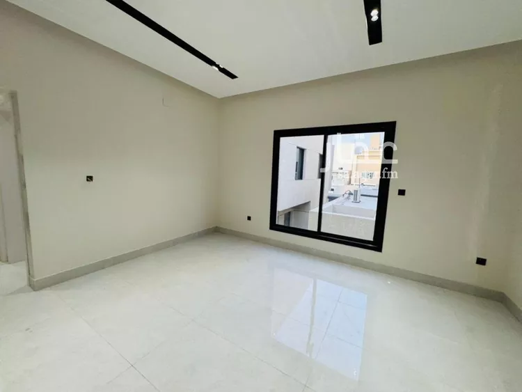Villa for Sale in Riyadh Al Arid 7