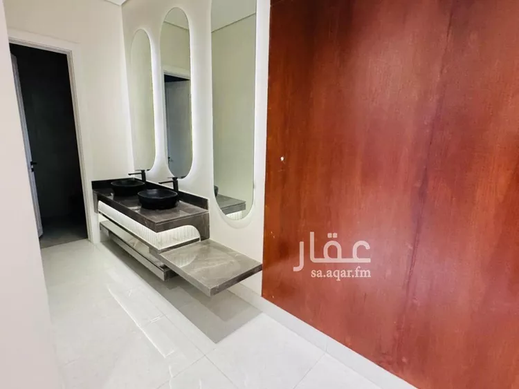 Villa for Sale in Riyadh Al Arid 15