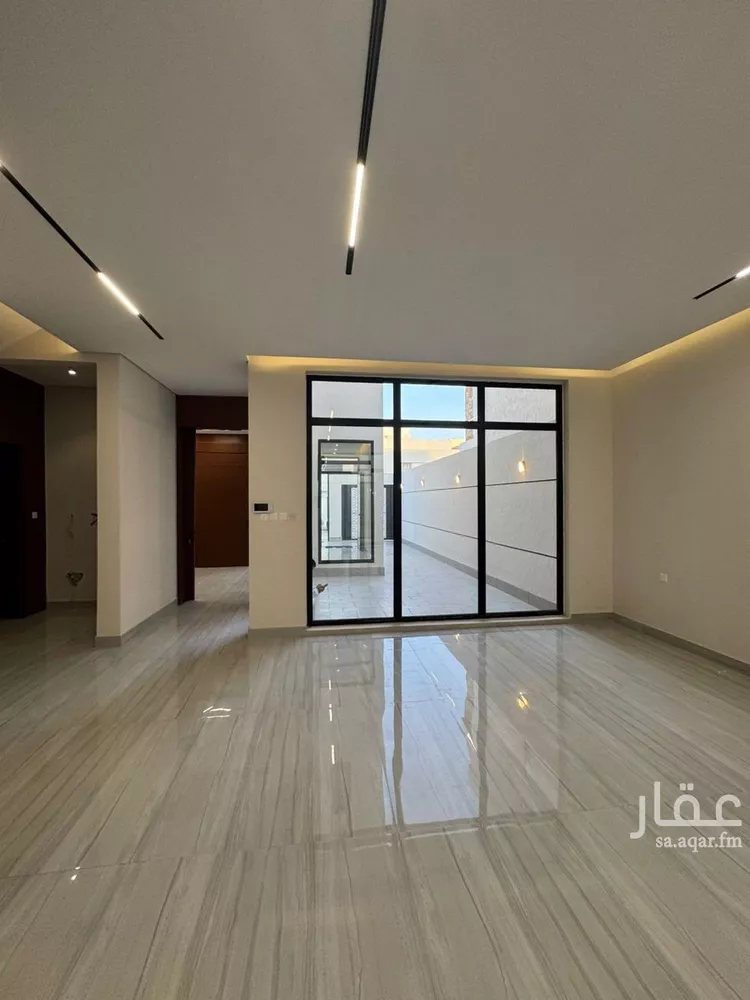 فيلا للبيع في شارع جميل بن عمر, حي النرجس, مدينة الرياض, منطقة الرياض 14