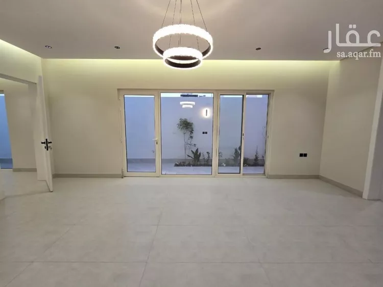 Villa for Sale in Riyadh Al Arid 10