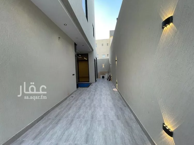 فيلا للبيع في شارع مسلم بن عبيدالله, حي العارض, مدينة الرياض, منطقة الرياض صورة 4